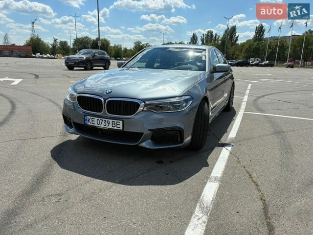 Сірий БМВ 5 Серія, об'ємом двигуна 2 л та пробігом 112 тис. км за 35000 $, фото 1 на Automoto.ua