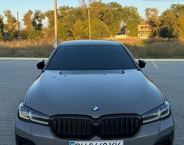 Сірий БМВ 5 Серія, об'ємом двигуна 3 л та пробігом 111 тис. км за 45500 $, фото 1 на Automoto.ua