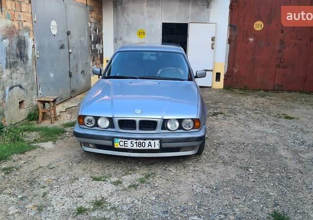 Серый БМВ 5 Серия, объемом двигателя 0 л и пробегом 265 тыс. км за 4000 $, фото 1 на Automoto.ua