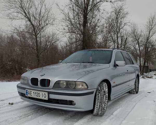 Сірий БМВ 5 Серія, об'ємом двигуна 2.5 л та пробігом 450 тис. км за 4500 $, фото 1 на Automoto.ua