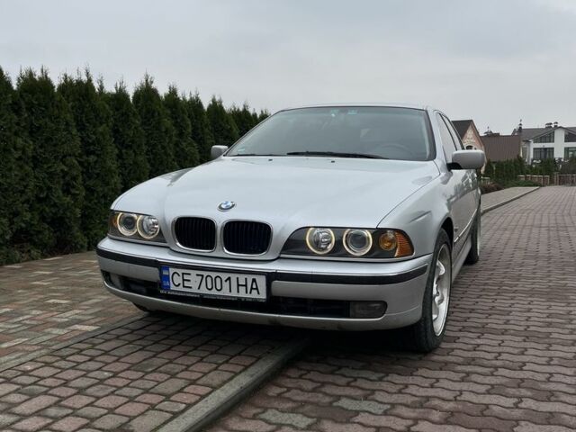 Серый БМВ 5 Серия, объемом двигателя 2.9 л и пробегом 420 тыс. км за 4900 $, фото 1 на Automoto.ua