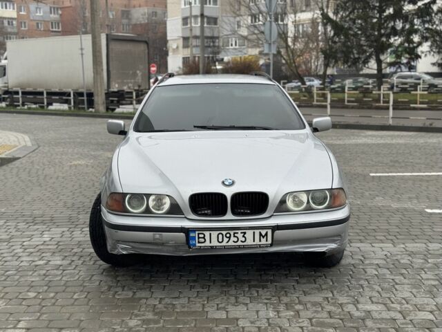 Серый БМВ 5 Серия, объемом двигателя 2 л и пробегом 300 тыс. км за 2750 $, фото 1 на Automoto.ua