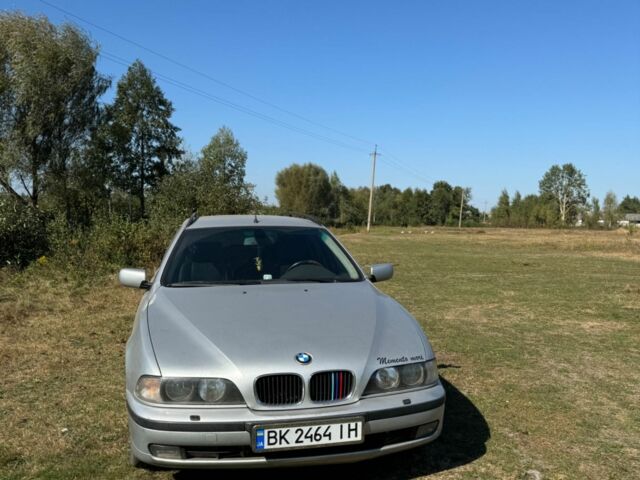 Серый БМВ 5 Серия, объемом двигателя 2.9 л и пробегом 458 тыс. км за 3800 $, фото 1 на Automoto.ua