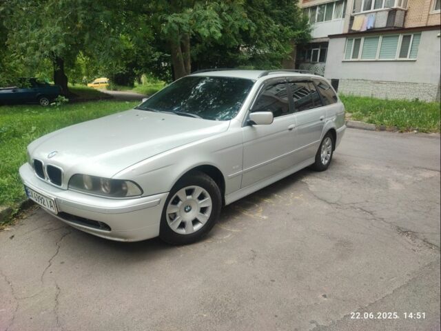 Сірий БМВ 5 Серія, об'ємом двигуна 2 л та пробігом 380 тис. км за 4100 $, фото 1 на Automoto.ua