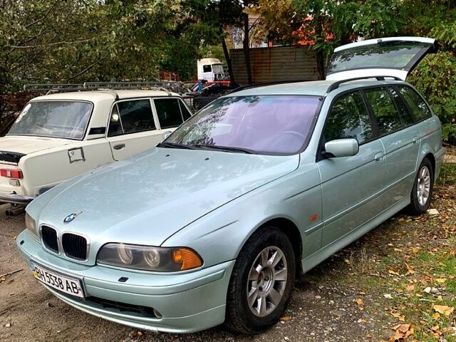 Сірий БМВ 5 Серія, об'ємом двигуна 2.2 л та пробігом 26500 тис. км за 5000 $, фото 1 на Automoto.ua