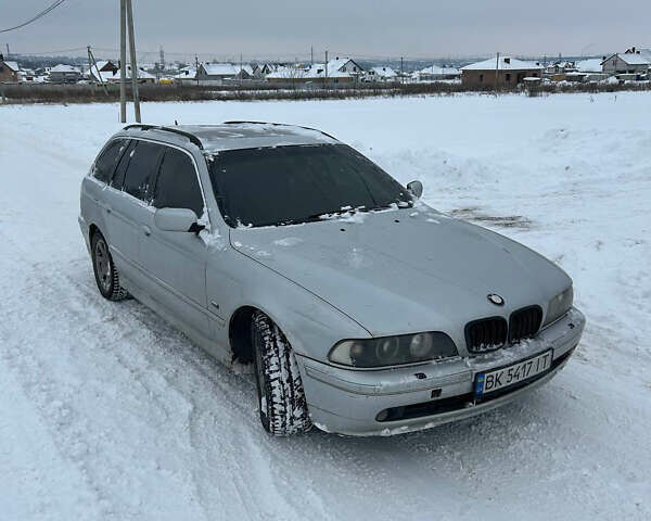 Сірий БМВ 5 Серія, об'ємом двигуна 2.5 л та пробігом 450 тис. км за 3900 $, фото 1 на Automoto.ua