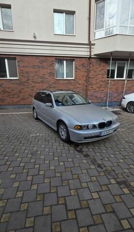 Серый БМВ 5 Серия, объемом двигателя 2.17 л и пробегом 370 тыс. км за 5000 $, фото 1 на Automoto.ua