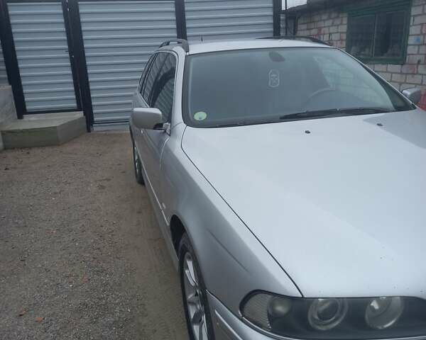 Сірий БМВ 5 Серія, об'ємом двигуна 2.17 л та пробігом 285 тис. км за 5300 $, фото 1 на Automoto.ua