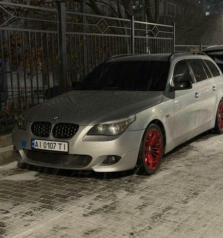 Серый БМВ 5 Серия, объемом двигателя 3 л и пробегом 350 тыс. км за 8500 $, фото 1 на Automoto.ua