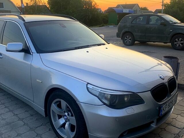 Серый БМВ 5 Серия, объемом двигателя 3 л и пробегом 420 тыс. км за 7500 $, фото 1 на Automoto.ua