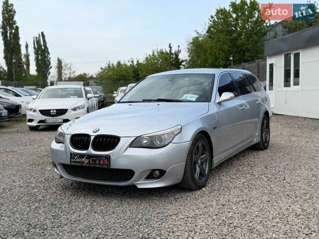 Серый БМВ 5 Серия, объемом двигателя 3 л и пробегом 261 тыс. км за 7900 $, фото 1 на Automoto.ua