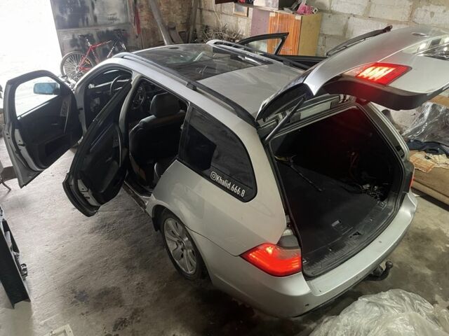 Сірий БМВ 5 Серія, об'ємом двигуна 2.5 л та пробігом 200 тис. км за 1500 $, фото 1 на Automoto.ua