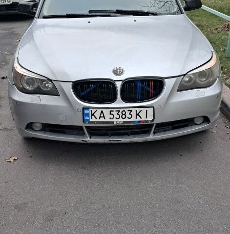 Серый БМВ 5 Серия, объемом двигателя 2.5 л и пробегом 450 тыс. км за 6000 $, фото 1 на Automoto.ua