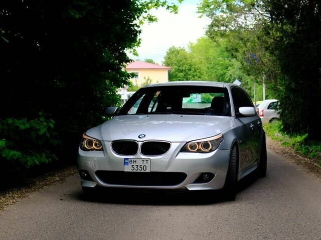 Серый БМВ 5 Серия, объемом двигателя 3 л и пробегом 294 тыс. км за 8300 $, фото 1 на Automoto.ua