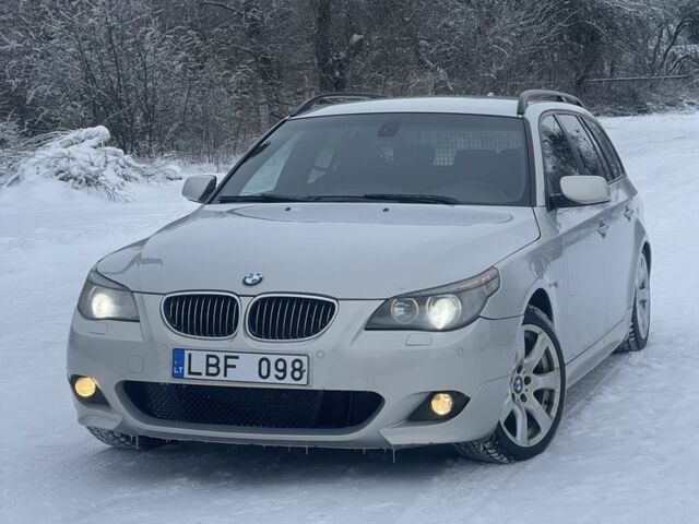 Серый БМВ 5 Серия, объемом двигателя 3 л и пробегом 500 тыс. км за 4599 $, фото 1 на Automoto.ua