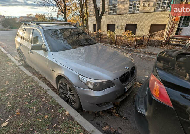 Серый БМВ 5 Серия, объемом двигателя 2.99 л и пробегом 428 тыс. км за 9800 $, фото 1 на Automoto.ua