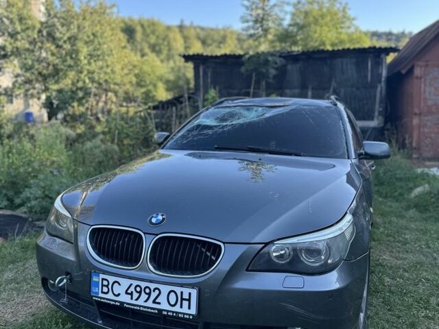 Серый БМВ 5 Серия, объемом двигателя 2.5 л и пробегом 280 тыс. км за 3298 $, фото 1 на Automoto.ua