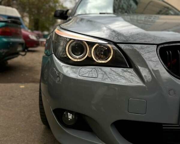 Серый БМВ 5 Серия, объемом двигателя 2.9 л и пробегом 400 тыс. км за 9000 $, фото 1 на Automoto.ua