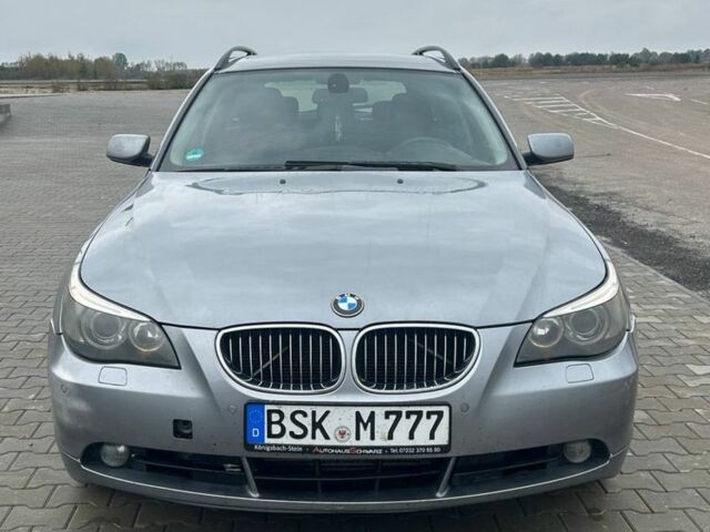 Серый БМВ 5 Серия, объемом двигателя 2.5 л и пробегом 300 тыс. км за 3600 $, фото 1 на Automoto.ua