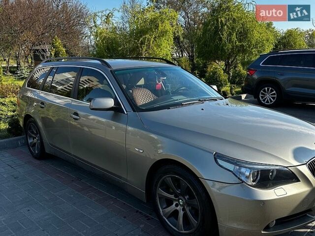 Серый БМВ 5 Серия, объемом двигателя 2.5 л и пробегом 450 тыс. км за 7500 $, фото 1 на Automoto.ua