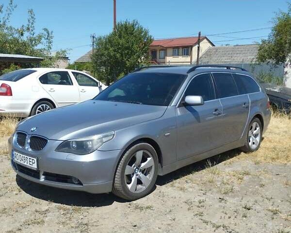 Серый БМВ 5 Серия, объемом двигателя 2.5 л и пробегом 368 тыс. км за 8700 $, фото 1 на Automoto.ua