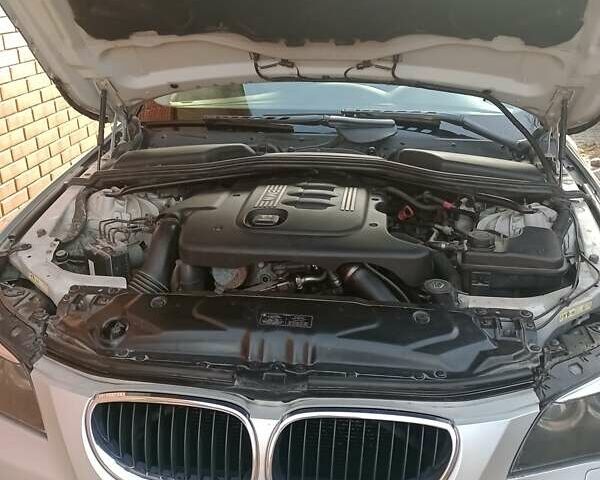 Сірий БМВ 5 Серія, об'ємом двигуна 2.5 л та пробігом 358 тис. км за 7500 $, фото 1 на Automoto.ua