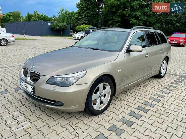 Серый БМВ 5 Серия, объемом двигателя 3 л и пробегом 235 тыс. км за 12500 $, фото 1 на Automoto.ua