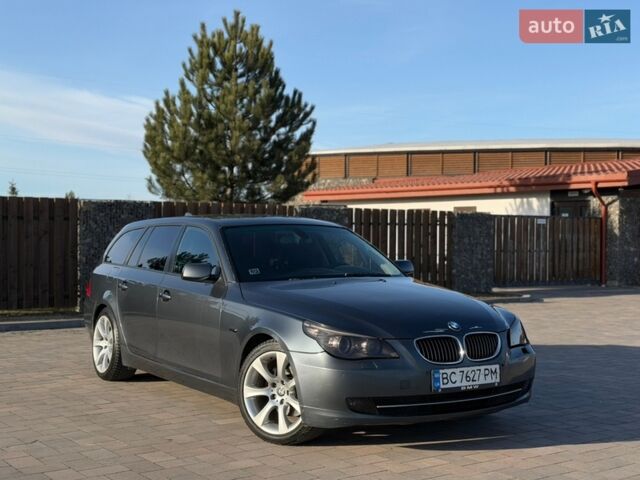 Серый БМВ 5 Серия, объемом двигателя 3 л и пробегом 317 тыс. км за 7500 $, фото 1 на Automoto.ua