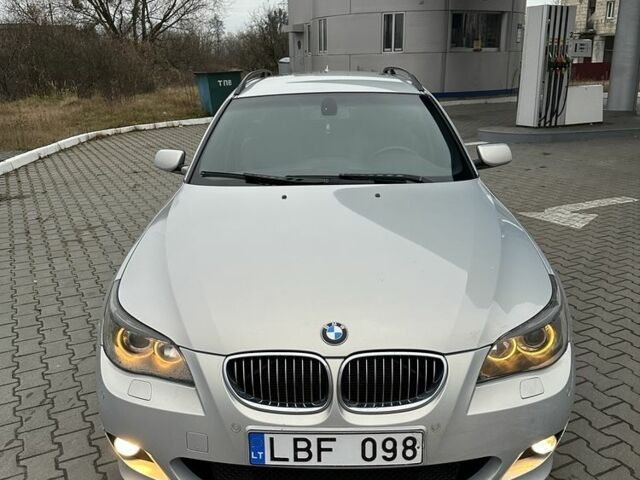 Серый БМВ 5 Серия, объемом двигателя 3 л и пробегом 510 тыс. км за 4699 $, фото 1 на Automoto.ua