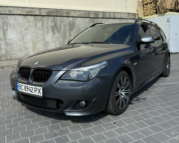 Серый БМВ 5 Серия, объемом двигателя 2.99 л и пробегом 370 тыс. км за 14000 $, фото 1 на Automoto.ua