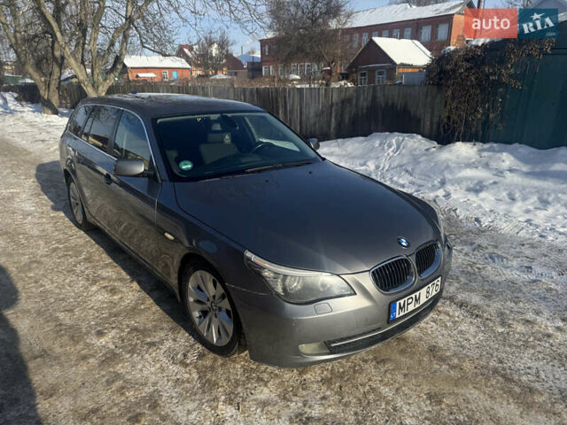 Серый БМВ 5 Серия, объемом двигателя 3 л и пробегом 386 тыс. км за 4500 $, фото 1 на Automoto.ua