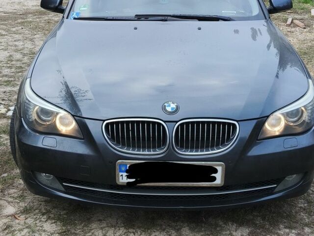 Серый БМВ 5 Серия, объемом двигателя 3 л и пробегом 300 тыс. км за 8500 $, фото 1 на Automoto.ua