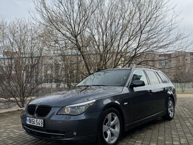 Серый БМВ 5 Серия, объемом двигателя 3 л и пробегом 400 тыс. км за 5000 $, фото 1 на Automoto.ua