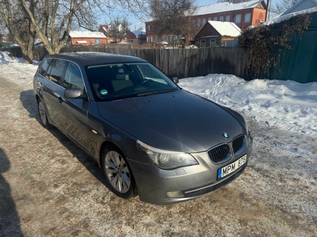 Серый БМВ 5 Серия, объемом двигателя 3 л и пробегом 386 тыс. км за 4500 $, фото 1 на Automoto.ua