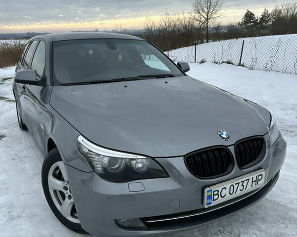 Серый БМВ 5 Серия, объемом двигателя 2.99 л и пробегом 251 тыс. км за 11900 $, фото 1 на Automoto.ua
