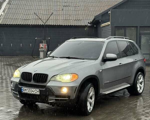 Серый БМВ 5 Серия, объемом двигателя 3 л и пробегом 280 тыс. км за 13500 $, фото 1 на Automoto.ua