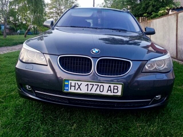 Серый БМВ 5 Серия, объемом двигателя 2 л и пробегом 318 тыс. км за 8000 $, фото 1 на Automoto.ua