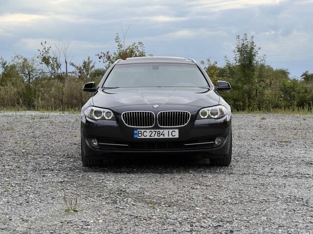 Серый БМВ 5 Серия, объемом двигателя 2 л и пробегом 295 тыс. км за 12950 $, фото 1 на Automoto.ua