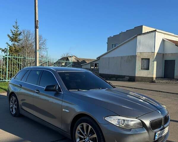 Серый БМВ 5 Серия, объемом двигателя 2 л и пробегом 275 тыс. км за 13999 $, фото 1 на Automoto.ua