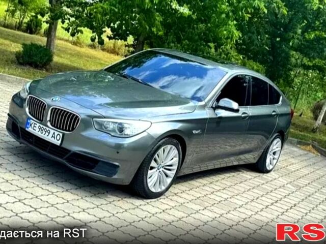 Сірий БМВ 5 Серія, об'ємом двигуна 3 л та пробігом 0 тис. км за 17500 $, фото 1 на Automoto.ua