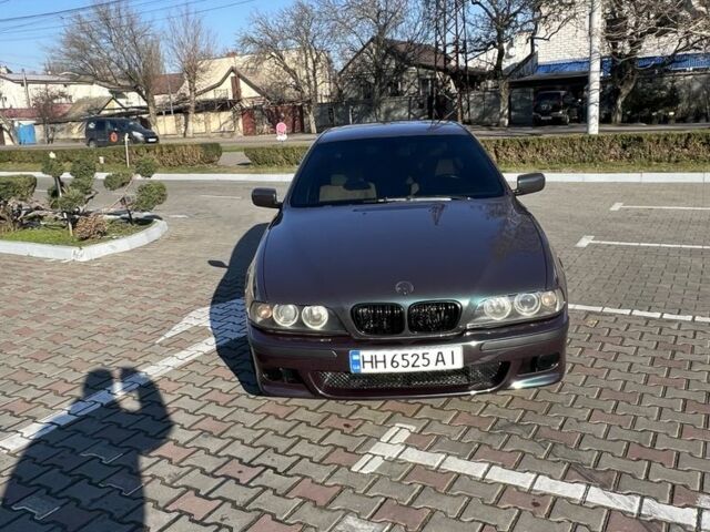 Синій БМВ 5 Серія, об'ємом двигуна 2.5 л та пробігом 400 тис. км за 6200 $, фото 1 на Automoto.ua