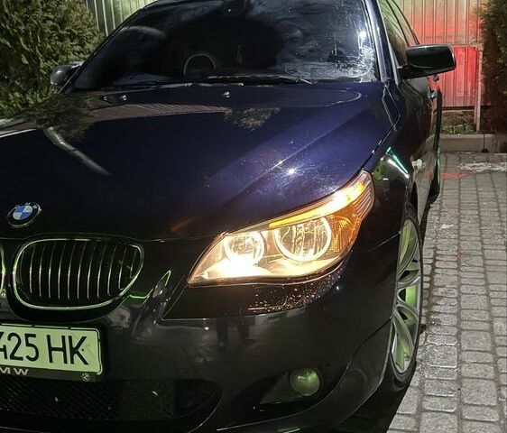Синий БМВ 5 Серия, объемом двигателя 2.5 л и пробегом 352 тыс. км за 7800 $, фото 1 на Automoto.ua