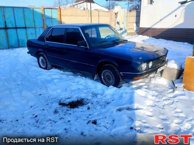 Синій БМВ 5 Серія, об'ємом двигуна 2.8 л та пробігом 0 тис. км за 650 $, фото 1 на Automoto.ua