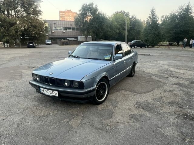 Синий БМВ 5 Серия, объемом двигателя 0 л и пробегом 350 тыс. км за 1600 $, фото 1 на Automoto.ua