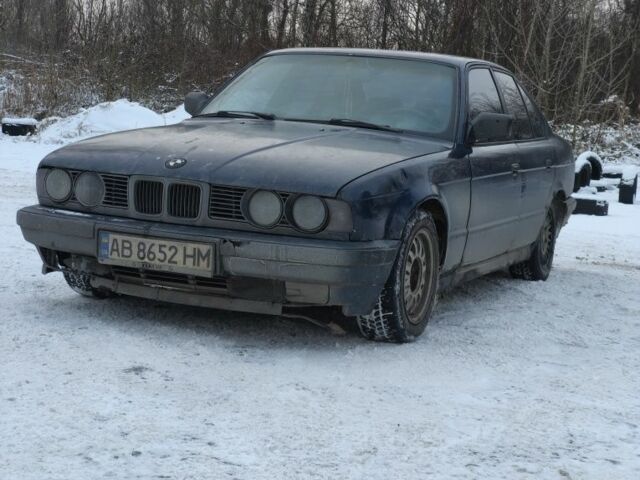 Синий БМВ 5 Серия, объемом двигателя 2.5 л и пробегом 434 тыс. км за 1400 $, фото 1 на Automoto.ua