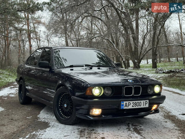 Синий БМВ 5 Серия, объемом двигателя 2.49 л и пробегом 480 тыс. км за 4500 $, фото 1 на Automoto.ua