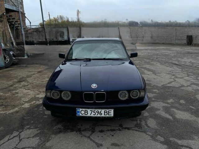 Синій БМВ 5 Серія, об'ємом двигуна 2 л та пробігом 250 тис. км за 2000 $, фото 1 на Automoto.ua