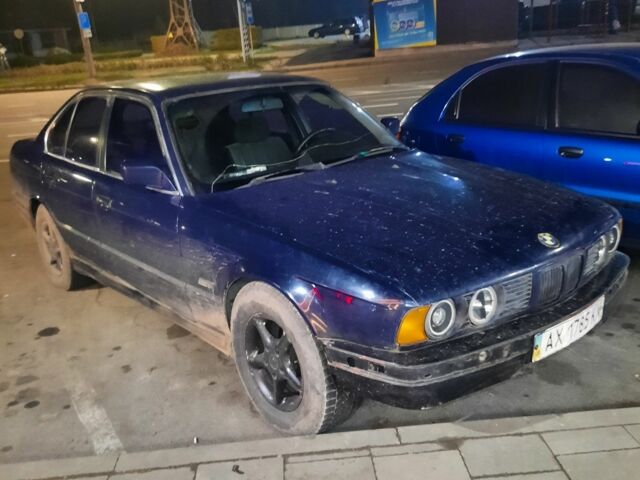 Синій БМВ 5 Серія, об'ємом двигуна 2 л та пробігом 123 тис. км за 1539 $, фото 1 на Automoto.ua