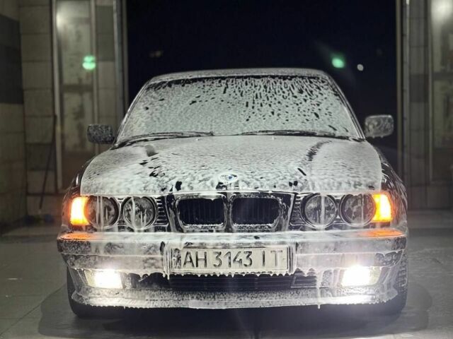 Синій БМВ 5 Серія, об'ємом двигуна 2.5 л та пробігом 3 тис. км за 2999 $, фото 1 на Automoto.ua