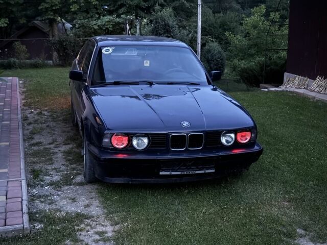 Синий БМВ 5 Серия, объемом двигателя 2 л и пробегом 350 тыс. км за 1250 $, фото 1 на Automoto.ua